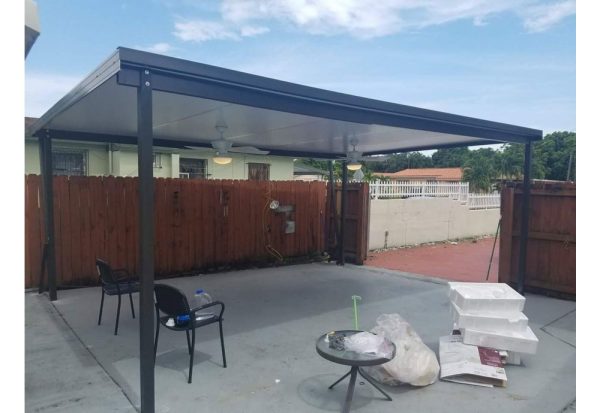 Make the Most of Your Outdoor Space with a Modern Aluminum Porch